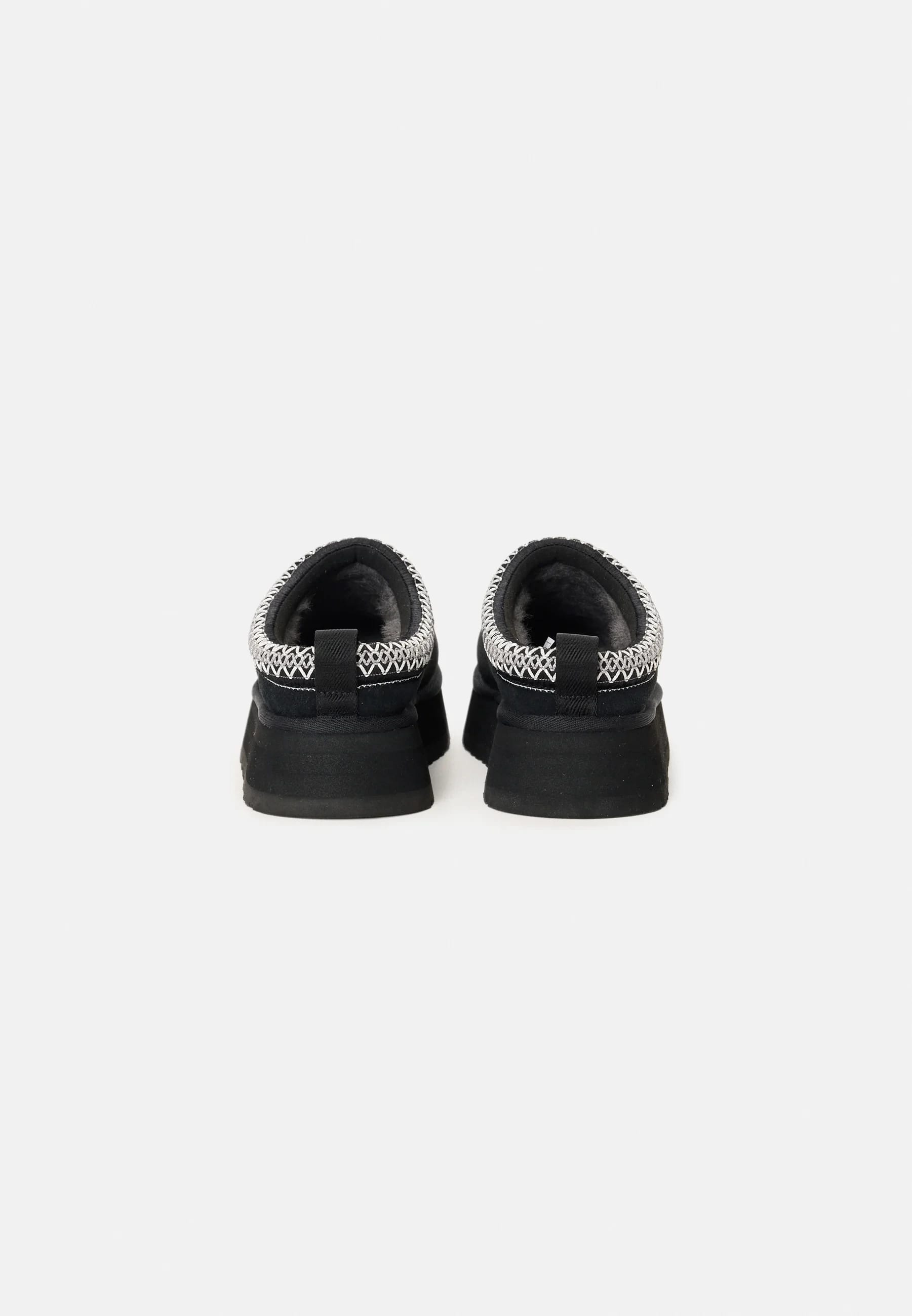 UGG Tazz — Negru — imaginea 3